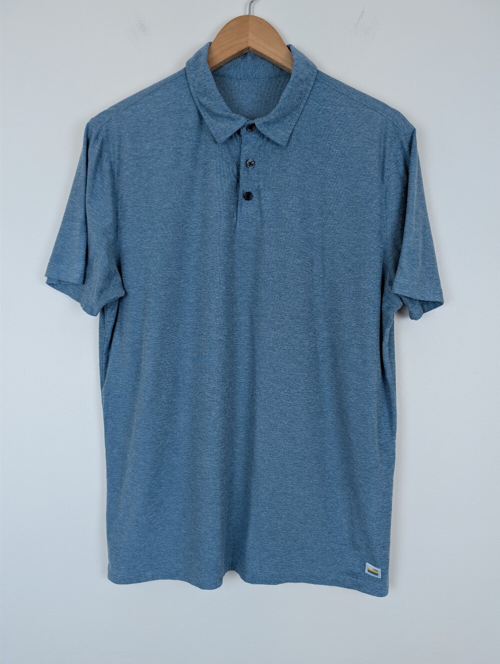 Vuori Strato Tech Short Sleeve Polo - size Large